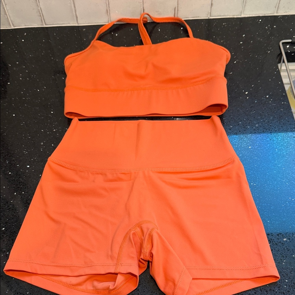 Lululemon Athletica Orange Sports Set